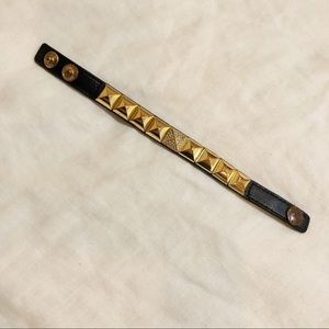 💣 BCBGeneration Studded Bracelet